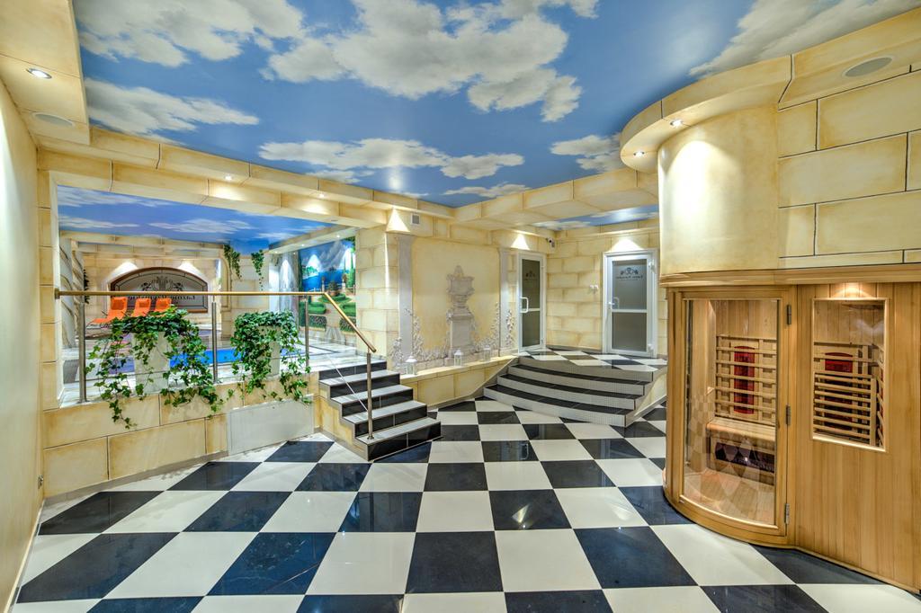 Hotel Krolewski Janów Lubelski Exteriör bild