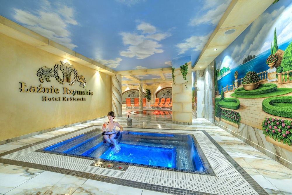 Hotel Krolewski Janów Lubelski Exteriör bild