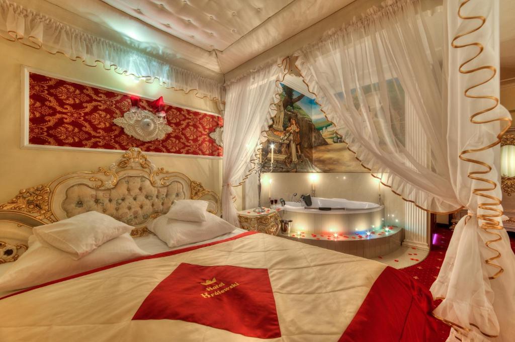 Hotel Krolewski Janów Lubelski Rum bild