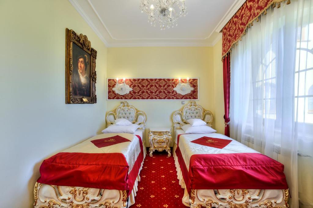 Hotel Krolewski Janów Lubelski Rum bild