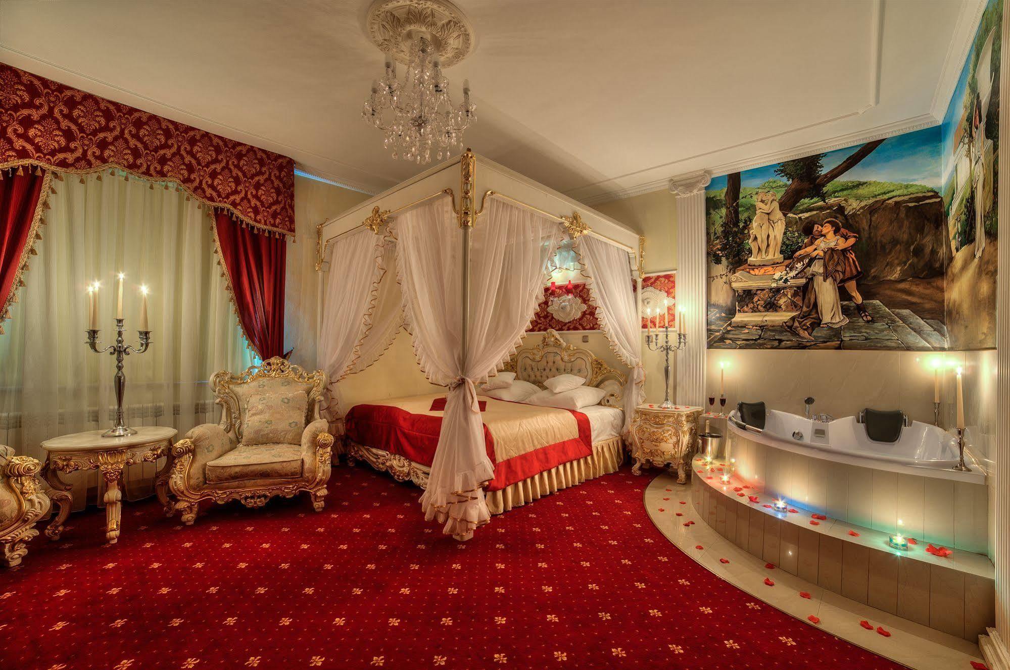 Hotel Krolewski Janów Lubelski Exteriör bild